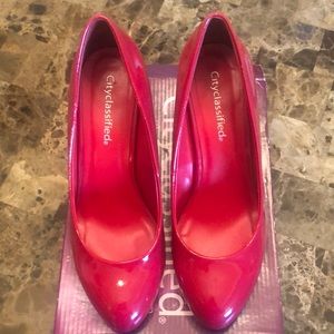 Red heels- worn once
